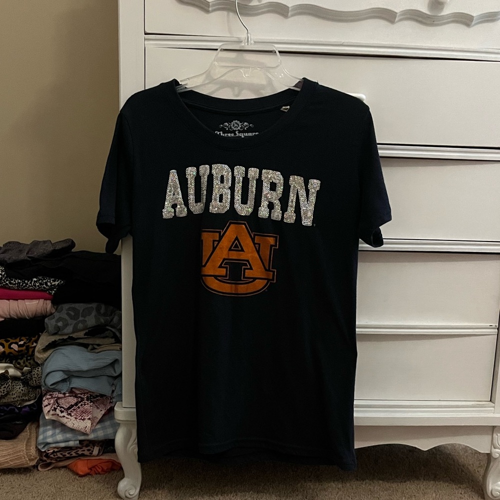 bedazzled auburn tshirt!!
